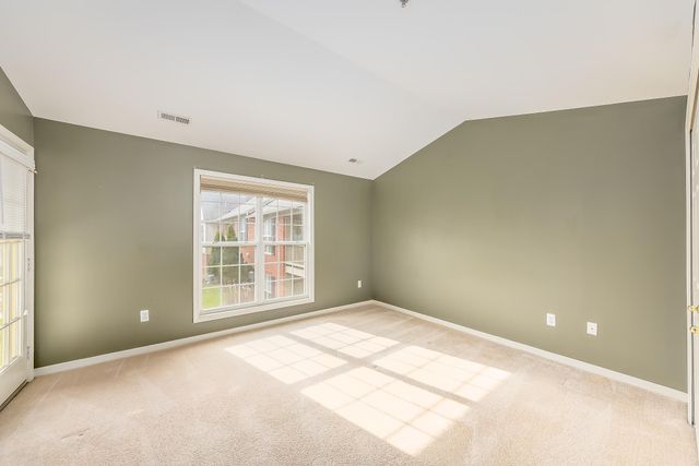 28235 Carlton Way Drive, Novi, MI 48377