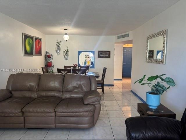 1301 NE 191st Street F403, Miami, FL 33179