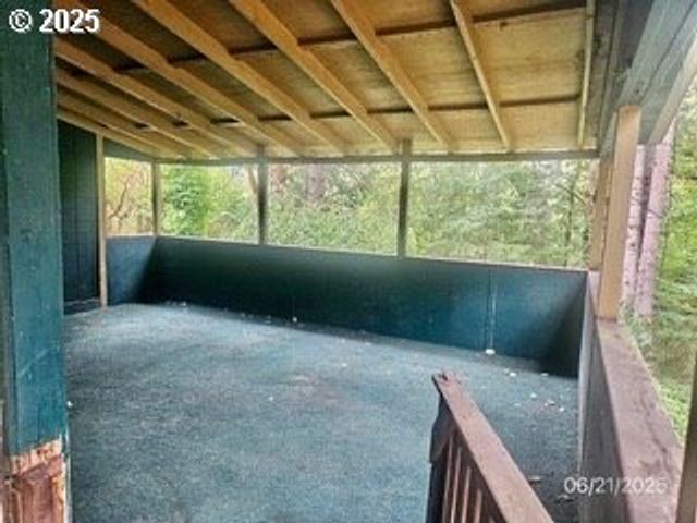 266 WOODRUFF MOUNTAIN Rd, Roseburg, OR 97471