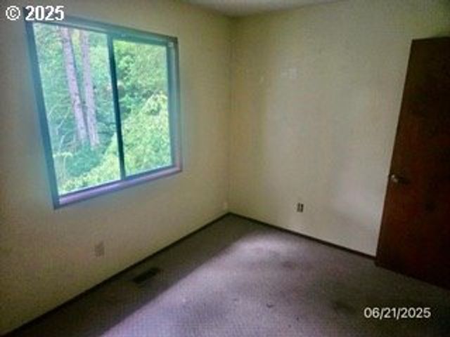 266 WOODRUFF MOUNTAIN Rd, Roseburg, OR 97471