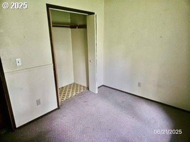 266 WOODRUFF MOUNTAIN Rd, Roseburg, OR 97471
