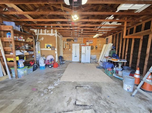 1584 Laverne Avenue, Clovis, CA 93611