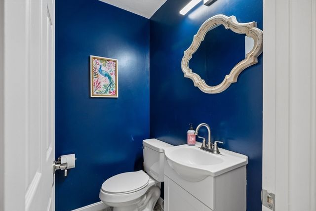 136 Weld St, Boston, MA 02132
