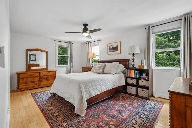 136 Weld St, Boston, MA 02132
