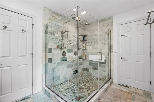 136 Weld St, Boston, MA 02132