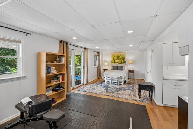 136 Weld St, Boston, MA 02132