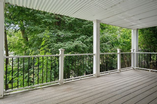 136 Weld St, Boston, MA 02132