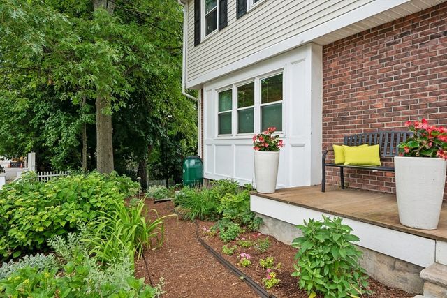 136 Weld St, Boston, MA 02132