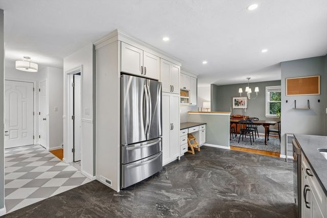 136 Weld St, Boston, MA 02132
