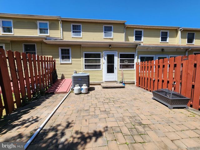 132 HOPEWELL LN, Telford, PA 18969