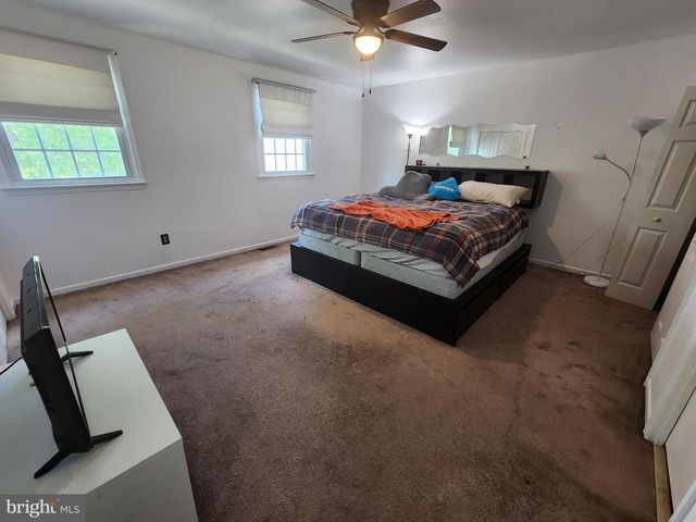 132 HOPEWELL LN, Telford, PA 18969