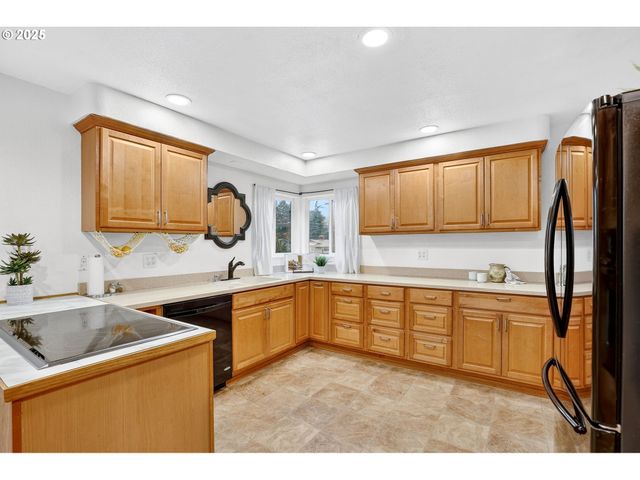 16731 Se BLANTON St, Milwaukie, OR 97267