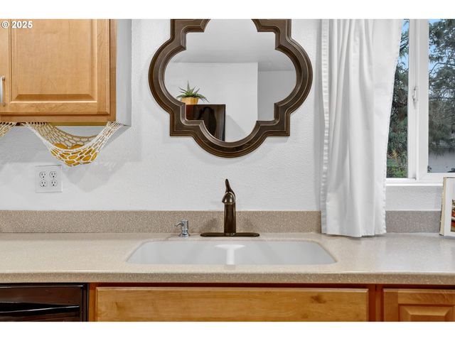 16731 Se BLANTON St, Milwaukie, OR 97267