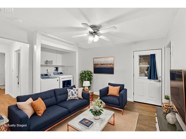 16731 Se BLANTON St, Milwaukie, OR 97267