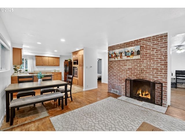 16731 Se BLANTON St, Milwaukie, OR 97267