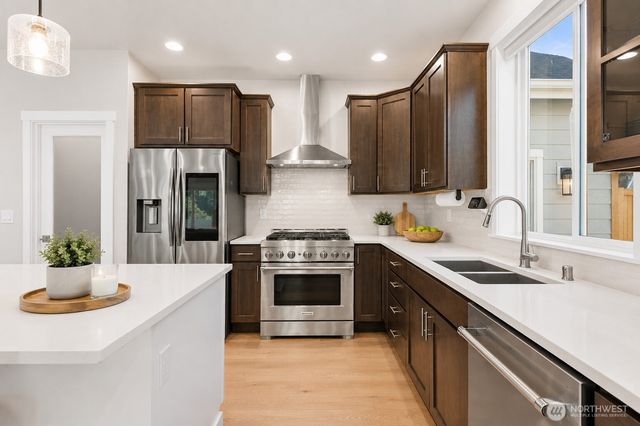 6729 Dusty Lane SE, Lacey, WA 98503
