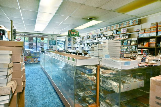 1883 E State St, Hermitage, PA 16148