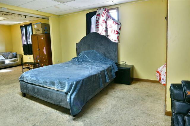 1883 E State St, Hermitage, PA 16148