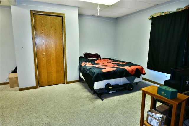 1883 E State St, Hermitage, PA 16148