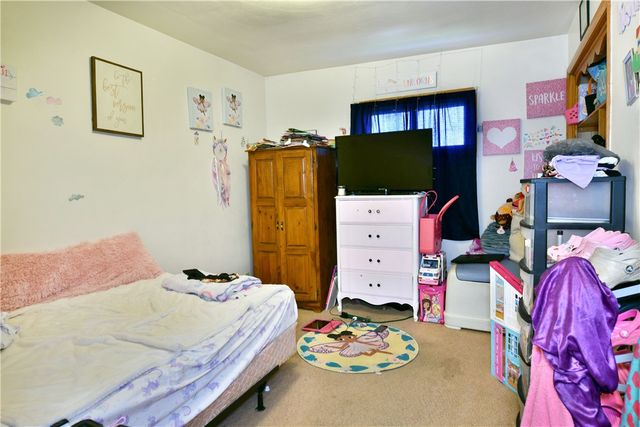 1883 E State St, Hermitage, PA 16148