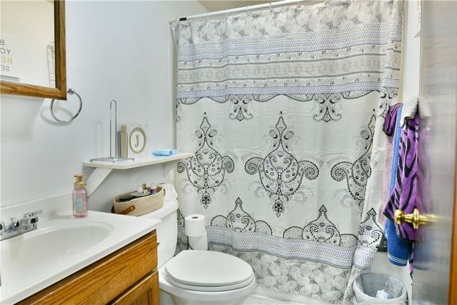 1883 E State St, Hermitage, PA 16148