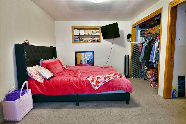 1883 E State St, Hermitage, PA 16148