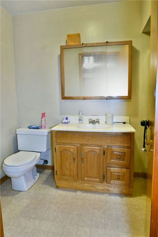 1883 E State St, Hermitage, PA 16148