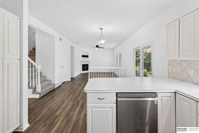 18765 N Street, Omaha, NE 68135