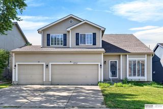 18765 N Street, Omaha, NE 68135