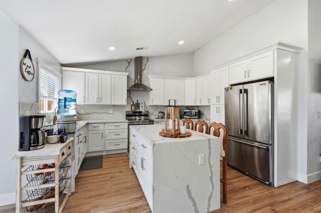4900 Sun Valley, Salida, CA 95368