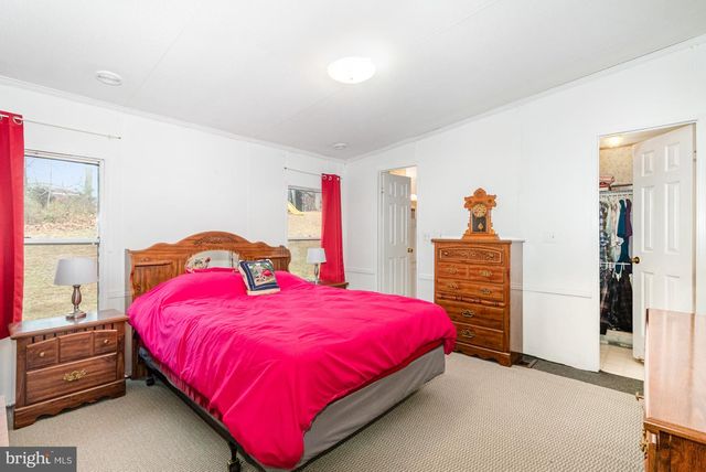 110 E BERLIN RD, York Springs, PA 17372