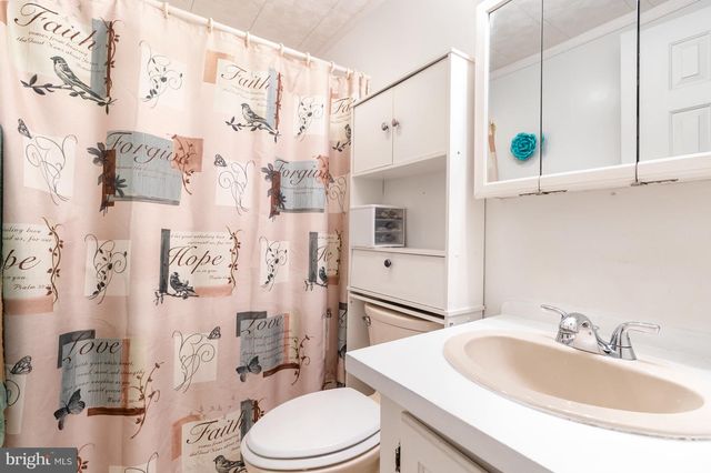 110 E BERLIN RD, York Springs, PA 17372