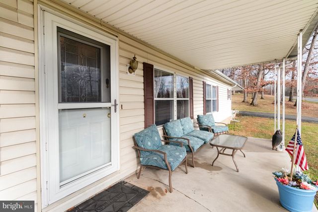 110 E BERLIN RD, York Springs, PA 17372