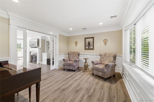 4 Crabapple Court, Mount Sinai, NY 11766
