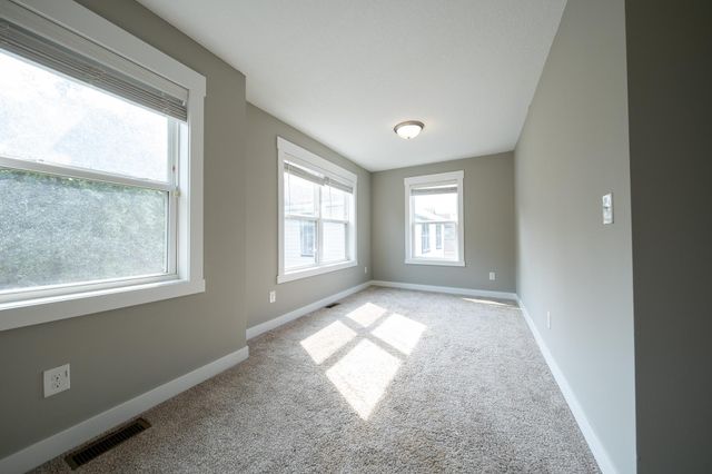 2700 Dorman Avenue, Minneapolis, MN 55406