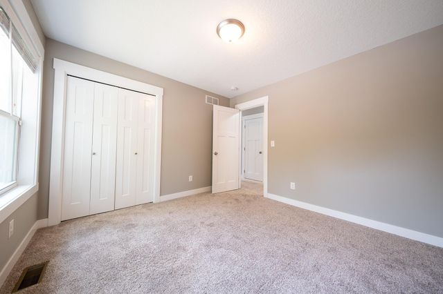 2700 Dorman Avenue, Minneapolis, MN 55406