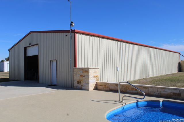 375 TEXAS HERITAGE DR, La Vernia, TX 78121