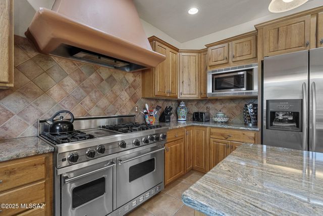 98 Avenida De Otero, Tubac, AZ 85646