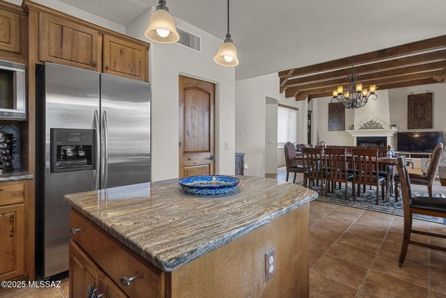 98 Avenida De Otero, Tubac, AZ 85646