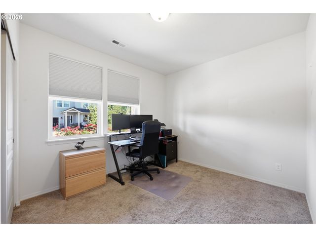 5775 DONOHOE Ave, Eugene, OR 97402