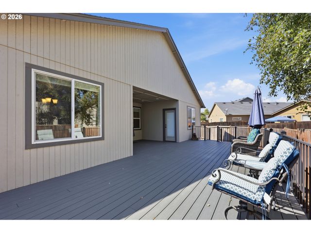 5775 DONOHOE Ave, Eugene, OR 97402