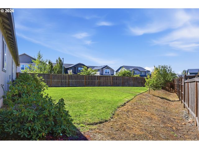 5775 DONOHOE Ave, Eugene, OR 97402