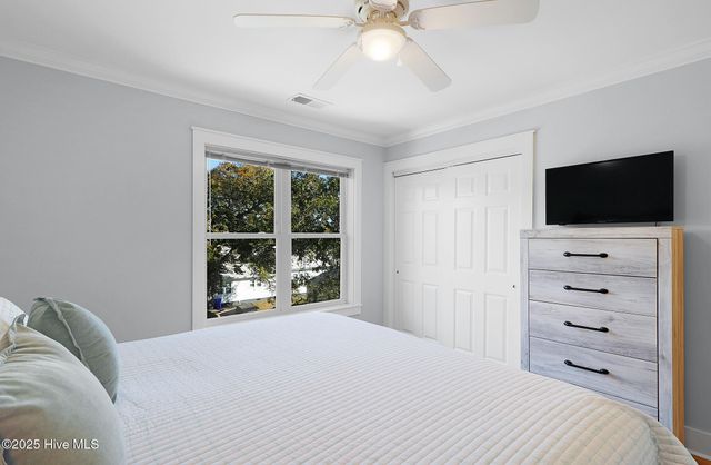 615 Broad Street B, Beaufort, NC 28516