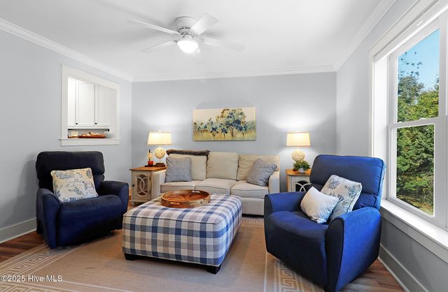 615 Broad Street B, Beaufort, NC 28516