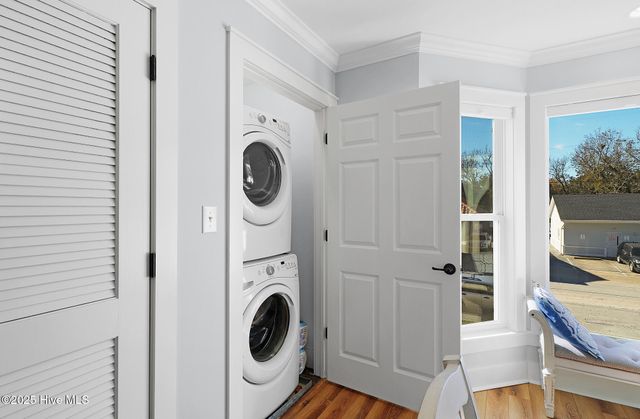 615 Broad Street B, Beaufort, NC 28516