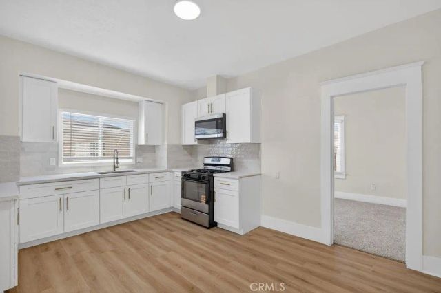 561 Washington, Pomona, CA 91767