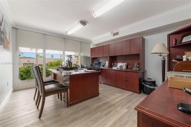 16155 SW 117th Avenue B21, Miami, FL 33177