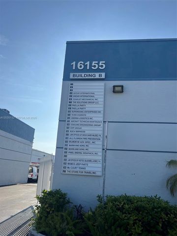 16155 SW 117th Avenue B21, Miami, FL 33177