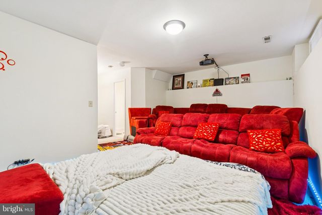 308 BEN NEUIS PL, Fredericksburg, VA 22405