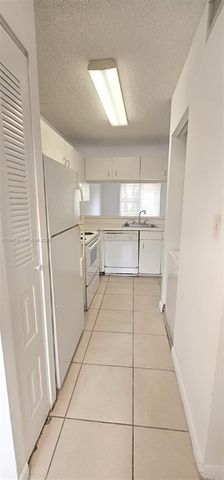 990 Coral Club Drive 990, Coral Springs, FL 33071